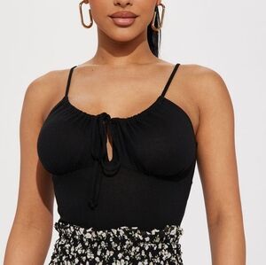 Fashion Nova raelynn ruched cami to black size S/M
